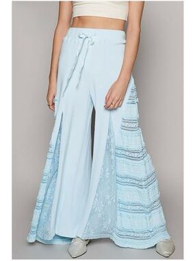 New: POL Monkonos Mixed Floral Lace Panels Boho Wide Leg Pants• Medium